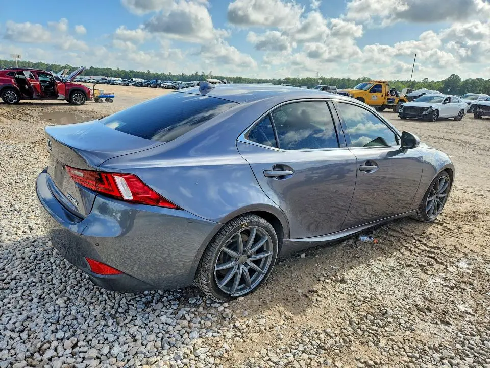 2016 LEXUS IS 200T  