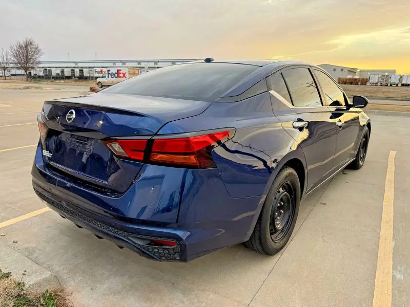 2019 NISSAN ALTIMA S  