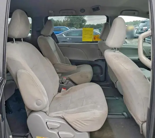 2020 TOYOTA SIENNA L  