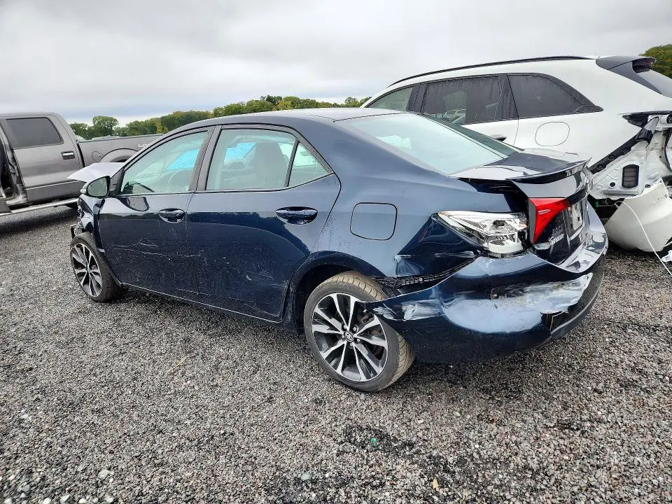 2019 TOYOTA COROLLA SE  
