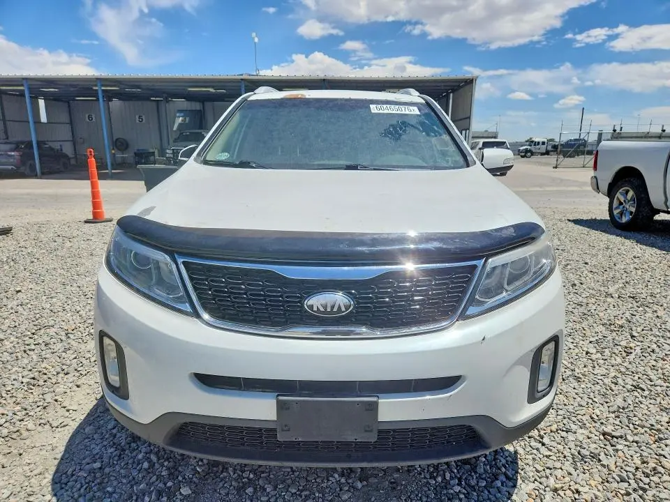 2014 KIA SORENTO LX  