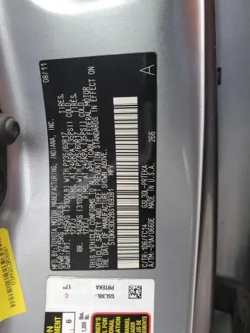 2011 TOYOTA SEINNA   