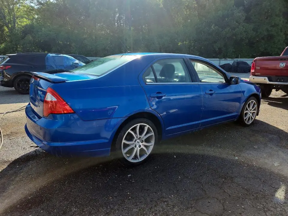 2011 FORD FUSION SE  