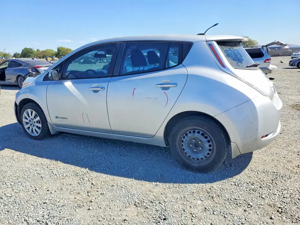 2014 NISSAN LEAF S  