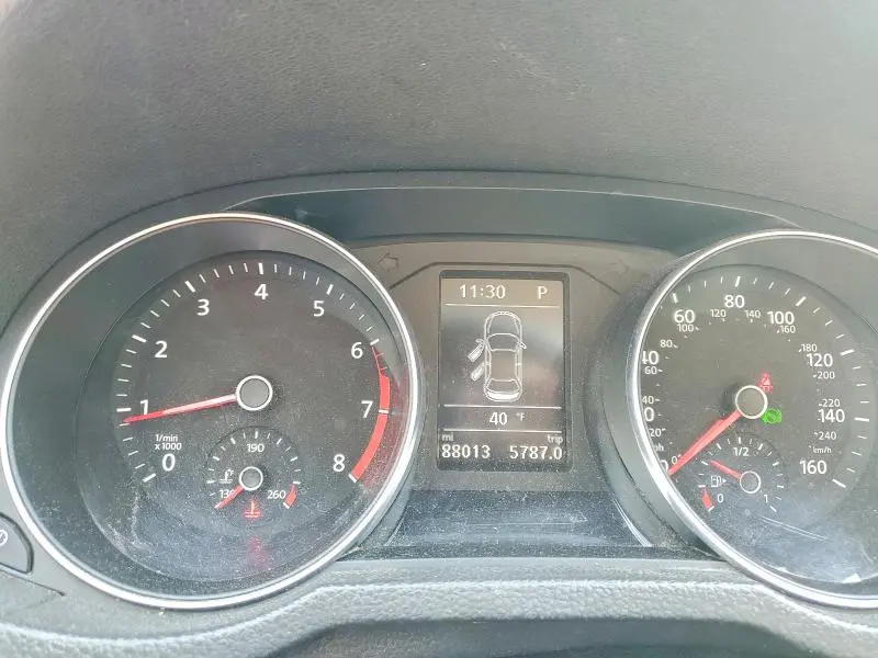 2016 VOLKSWAGEN PASSAT S  