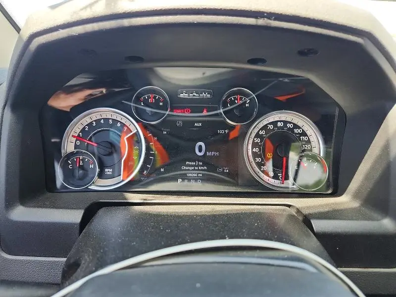 2013 RAM 1500 SLT  