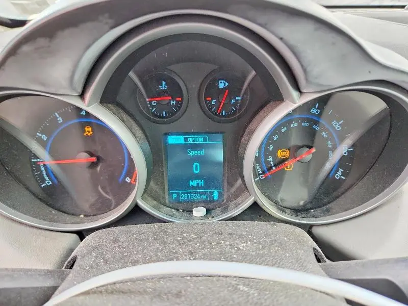 2014 CHEVROLET CRUZE LS  