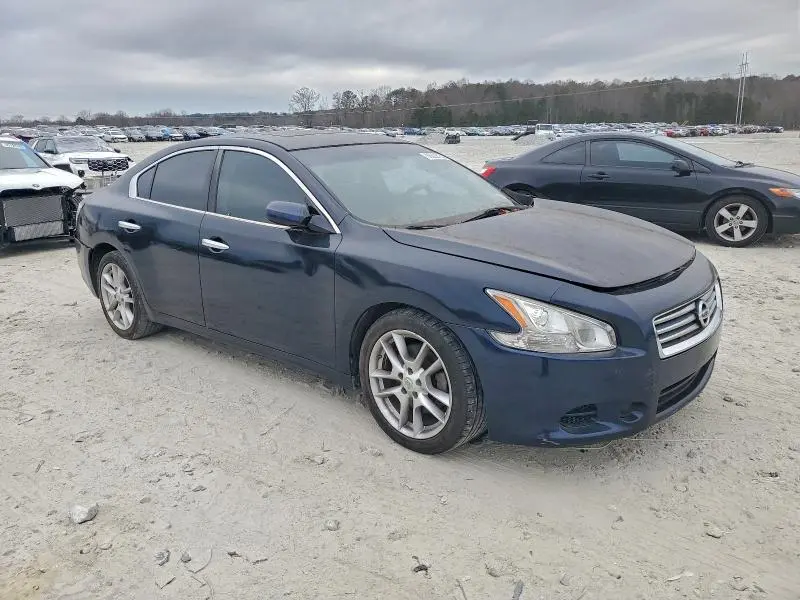 2013 NISSAN MAXIMA S  