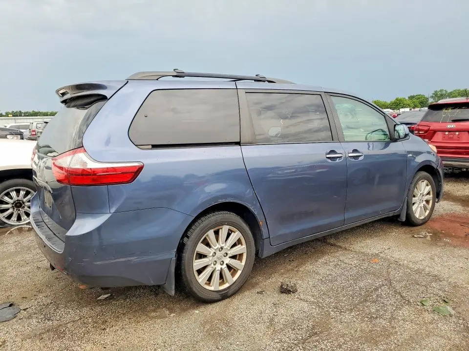 2017 TOYOTA SIENNA XLE PREMIUM 7-PASSENGER  