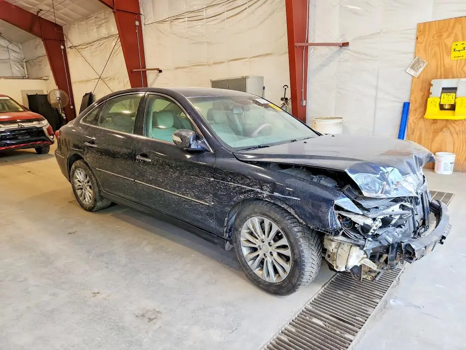 2011 HYUNDAI AZERA LIMITED  