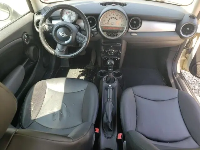 2012 MINI COOPER   