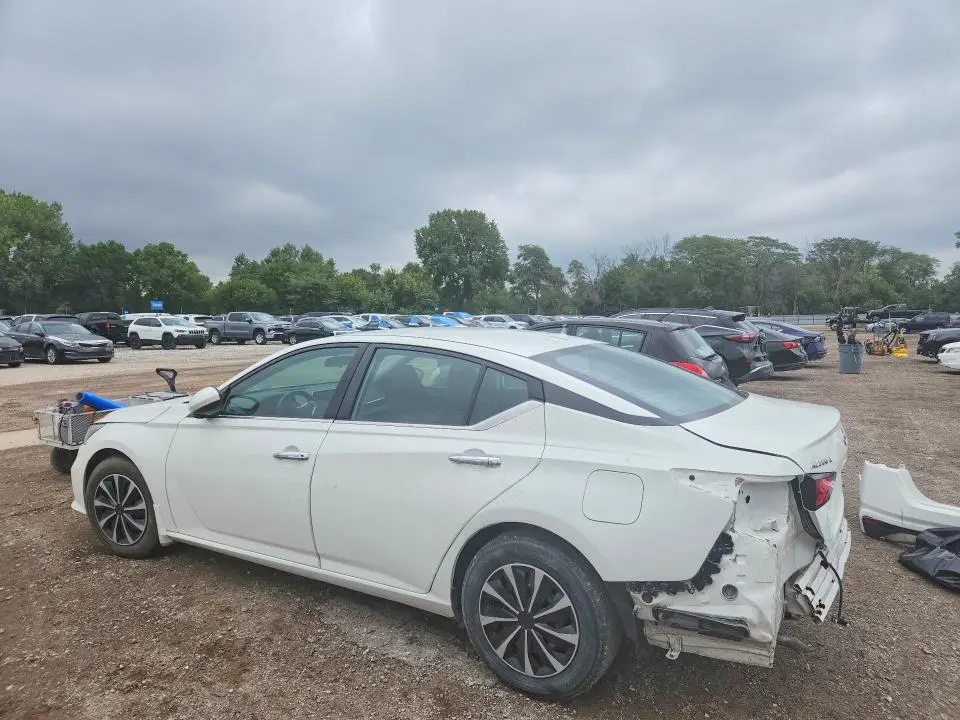2019 NISSAN ALTIMA S  