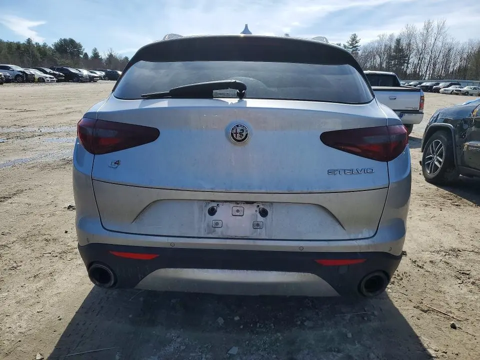 2018 ALFA ROMEO STELVIO TI SPORT  