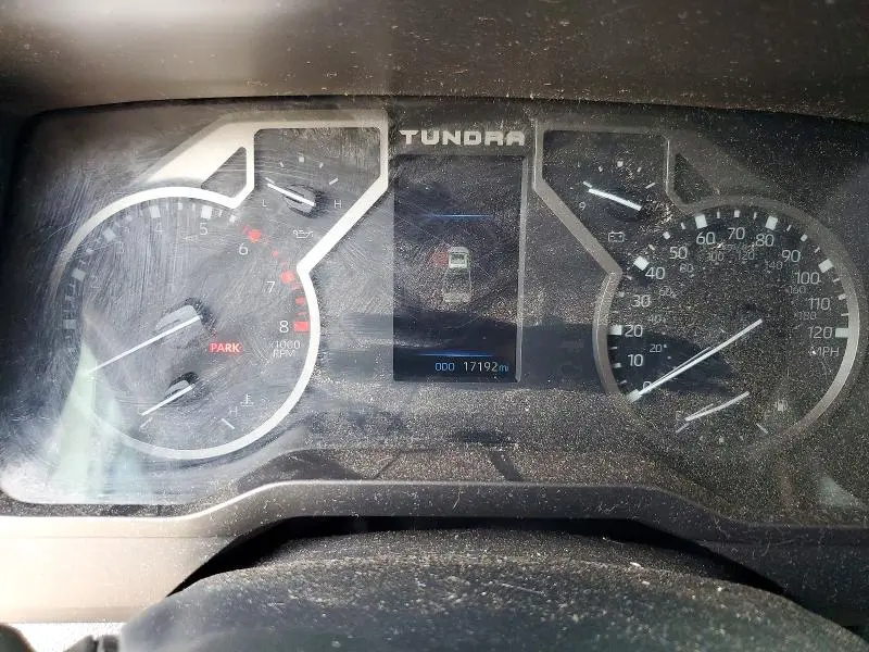 2024 TOYOTA TUNDRA SR5  