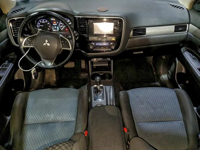 2014 MITSUBISHI OUTLANDER SE  