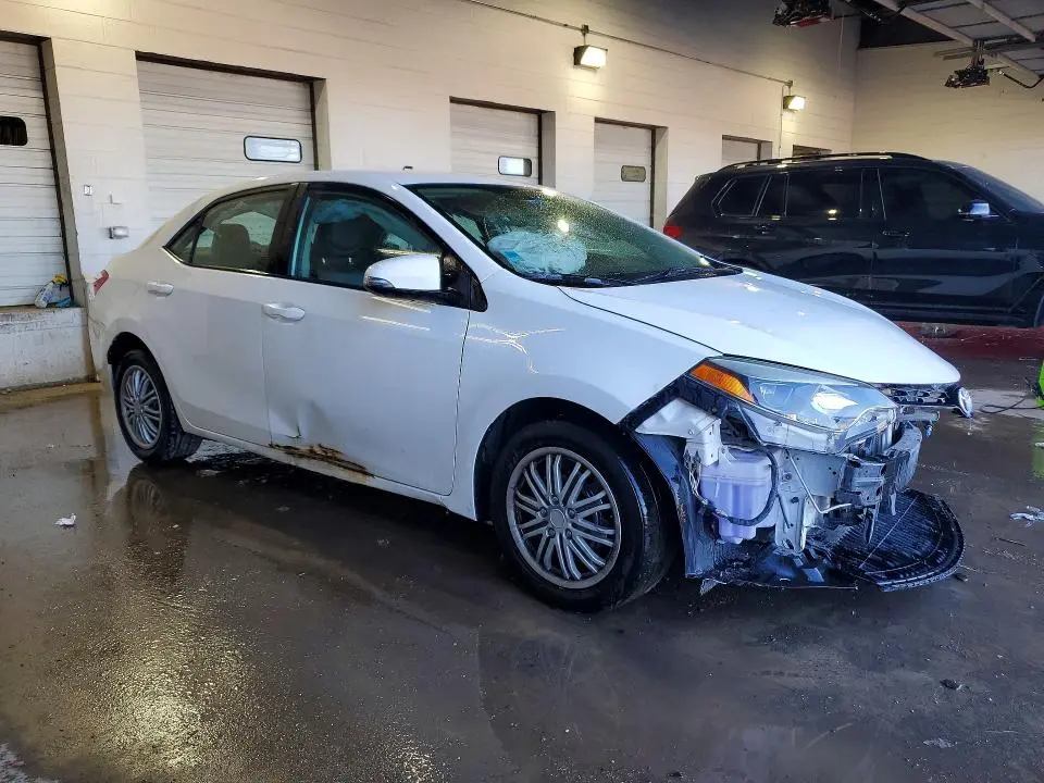 2016 TOYOTA COROLLA S  