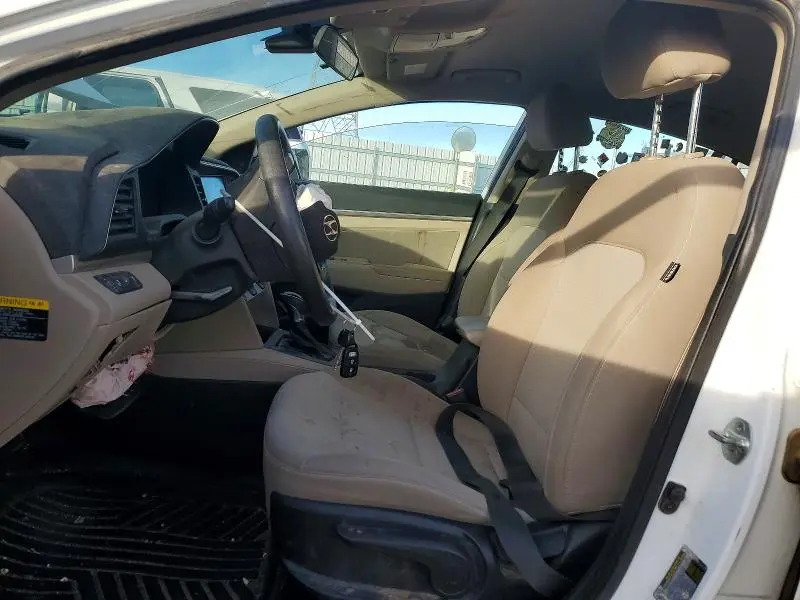 2019 HYUNDAI ELANTRA SEL  