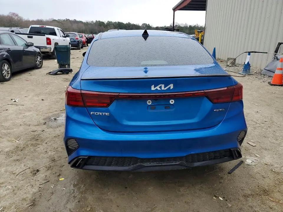 2022 KIA FORTE GT-LINE  
