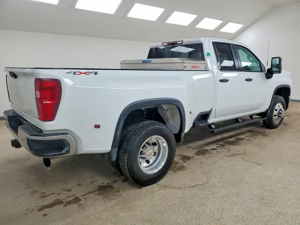 2025 CHEVROLET SILVERADO K3500  