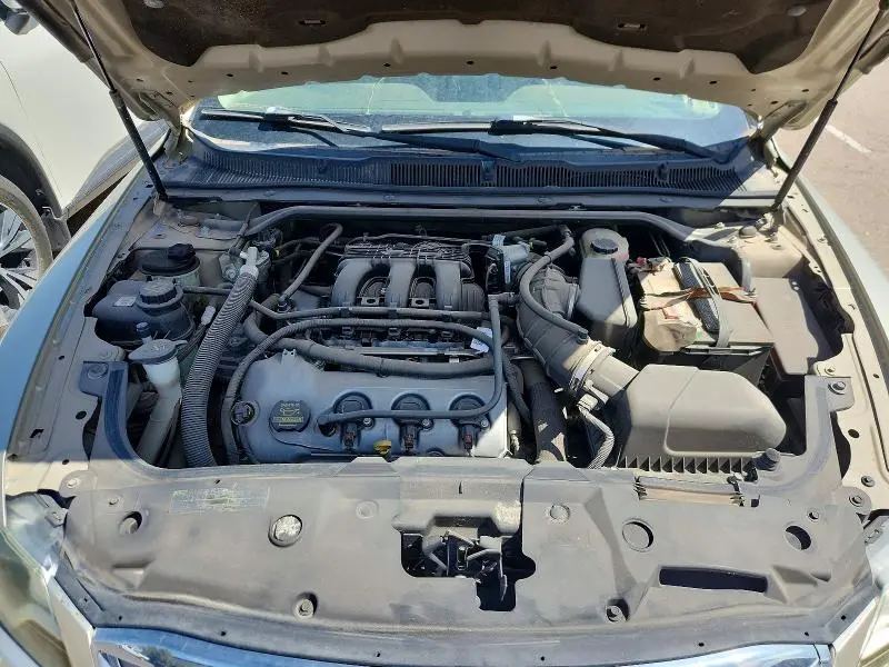 2010 FORD TAURUS SEL  