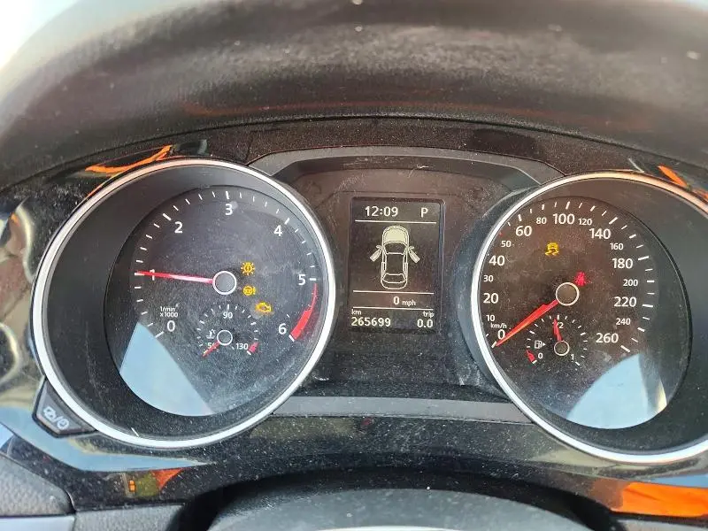 2015 VOLKSWAGEN JETTA TDI  