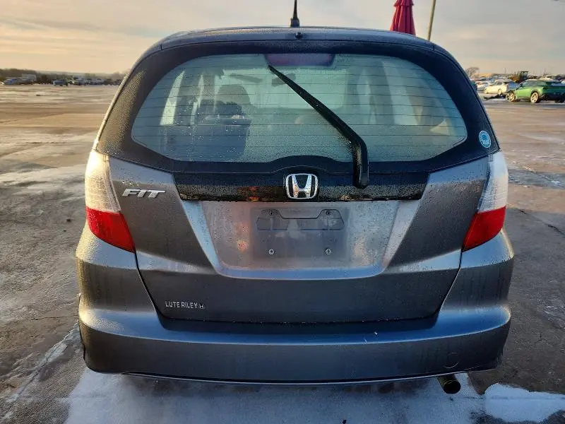 2013 HONDA FIT   