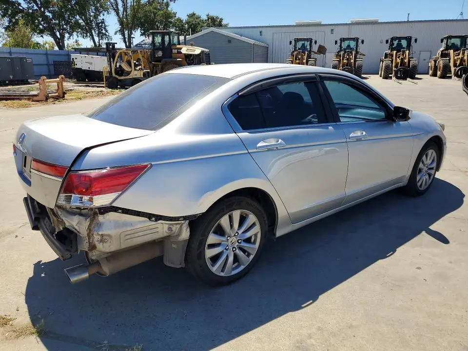 2011 HONDA ACCORD EX  