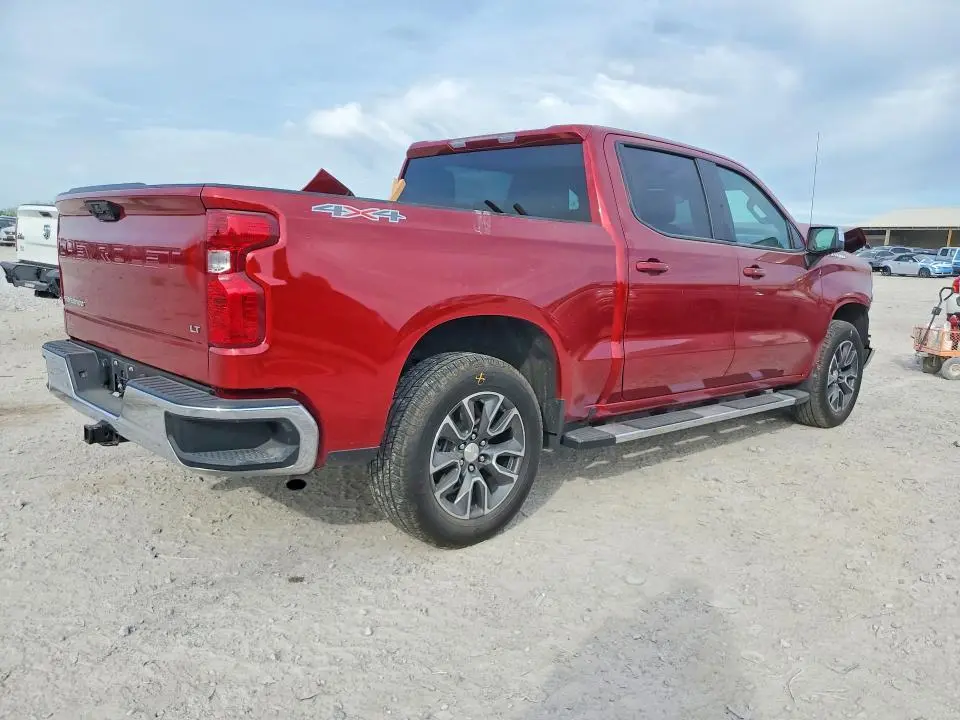 2024 CHEVROLET SILVERADO K1500 LT  