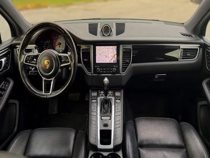 2017 PORSCHE MACAN S  