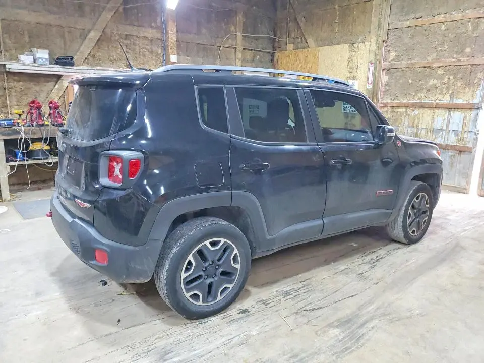 2015 JEEP RENEGADE TRAILHAWK  