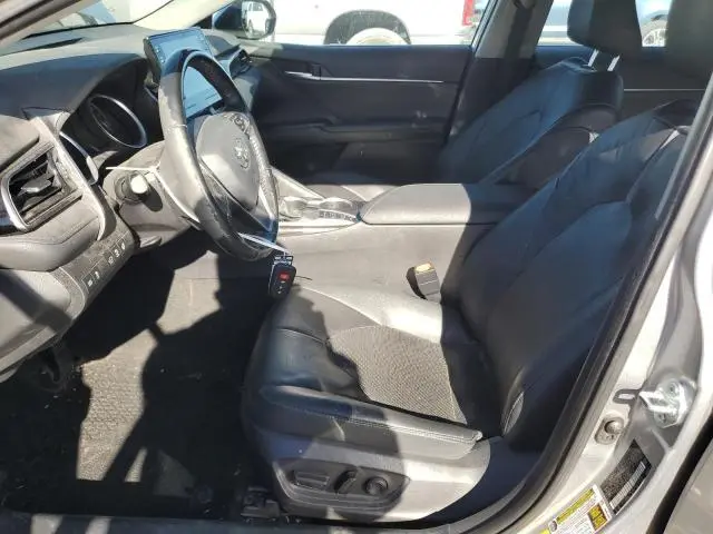 2021 TOYOTA CAMRY XLE