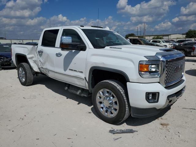 2017 GMC SIERRA K2500 DENALI