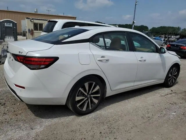 2022 NISSAN SENTRA SV  
