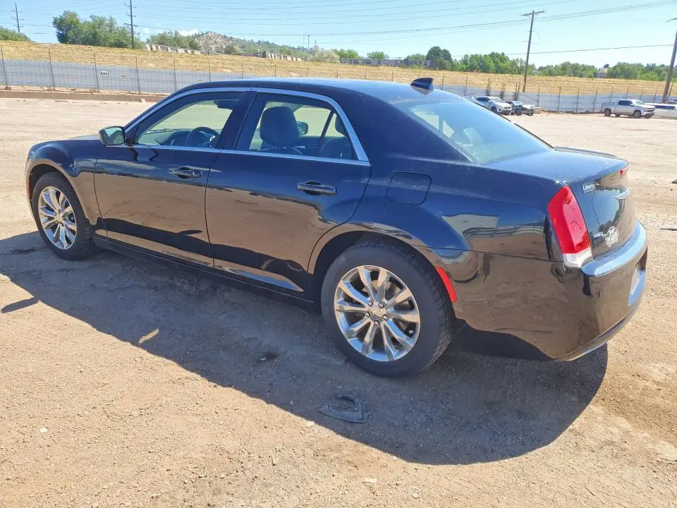 2018 CHRYSLER 300 TOURING  