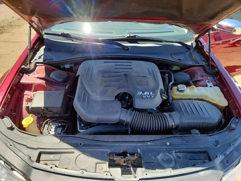 2019 CHRYSLER 300 LIMITED  