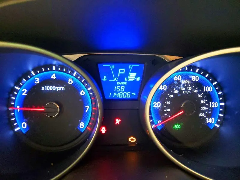 2015 HYUNDAI TUCSON SE  