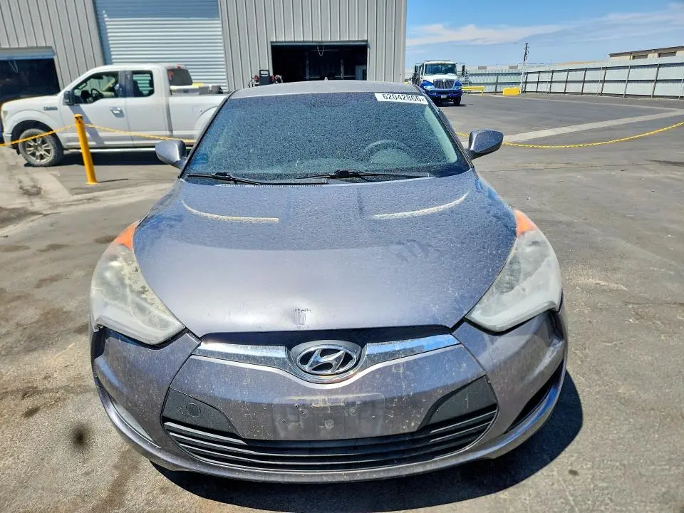 2016 HYUNDAI VELOSTER BASE  