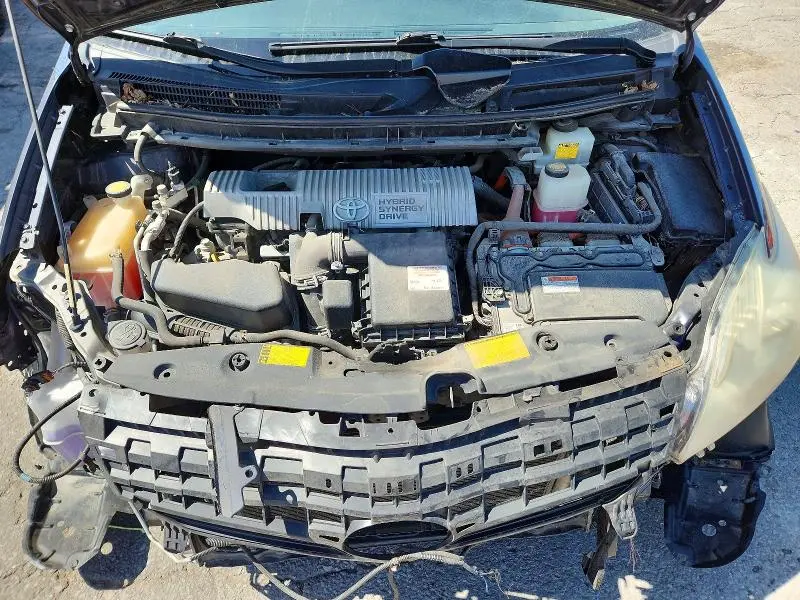 2013 TOYOTA PRIUS FOUR  