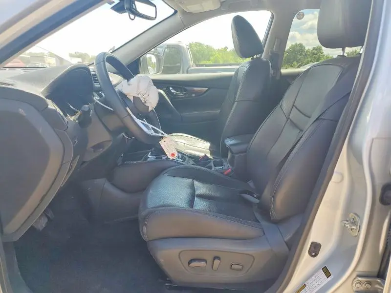 2019 NISSAN ROGUE SL  