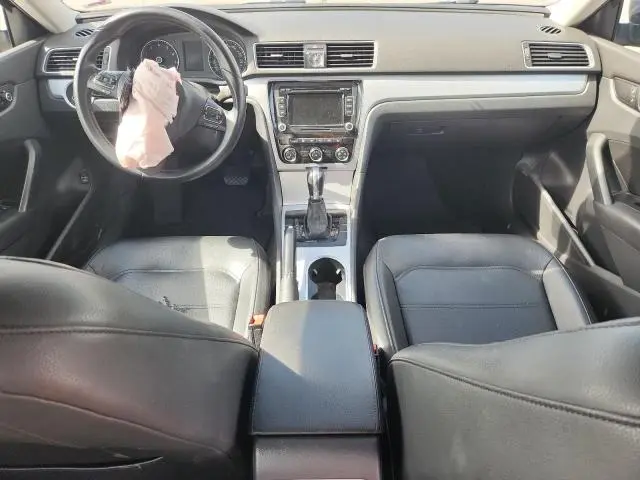 2013 VOLKSWAGEN PASSAT SE