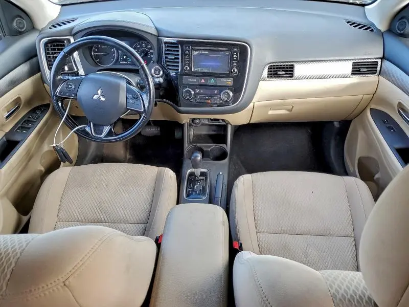 2016 MITSUBISHI OUTLANDER SE  