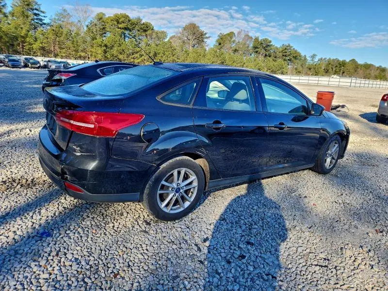 2017 FORD FOCUS SE  