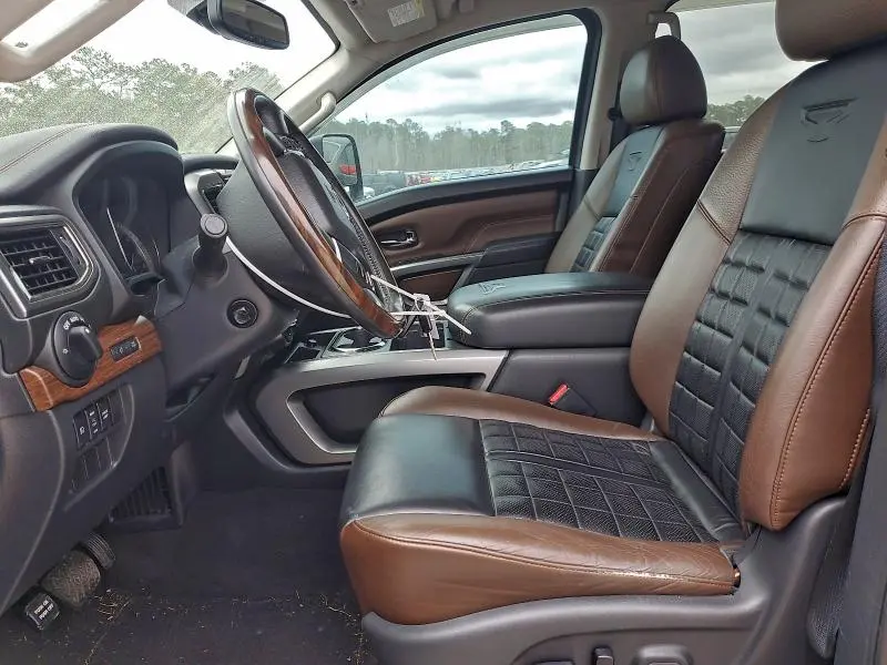 2017 NISSAN TITAN XD SL  