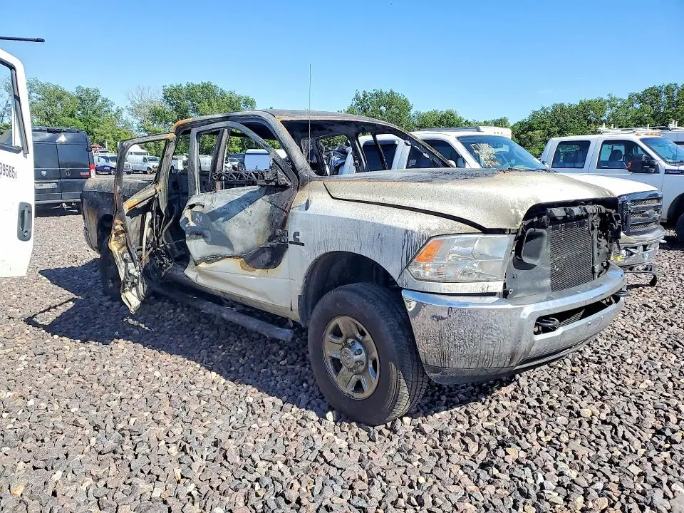 2016 RAM 3500 ST  