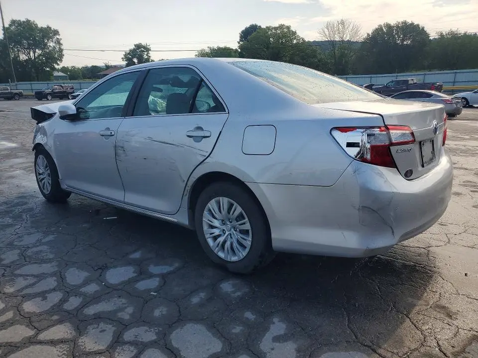 2012 TOYOTA CAMRY LE  