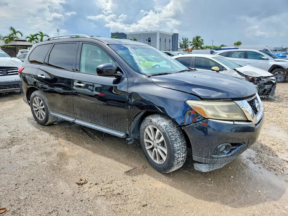 2015 NISSAN PATHFINDER S  