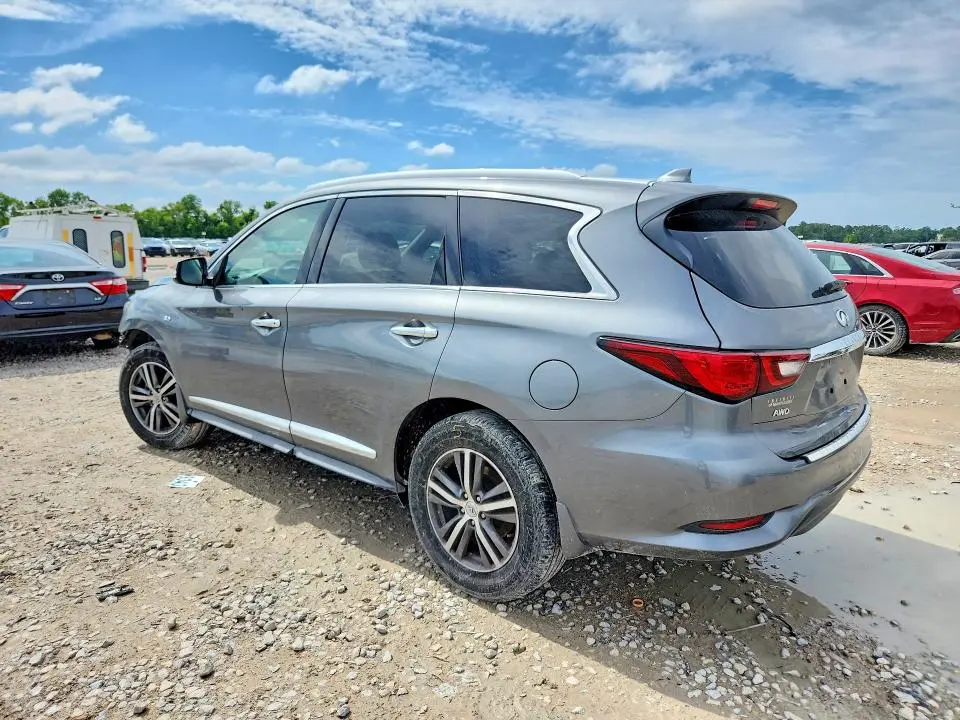 2020 INFINITI QX60 LUXE  