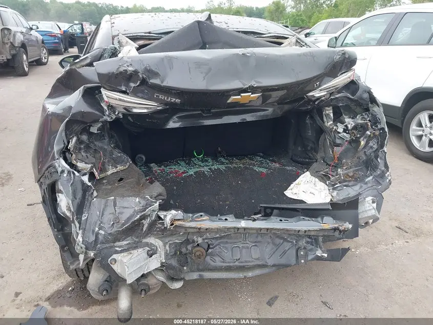 2016 CHEVROLET CRUZE LT AUTO