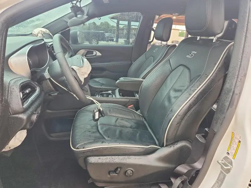 2025 CHRYSLER PACIFICA HYBRID SELECT  
