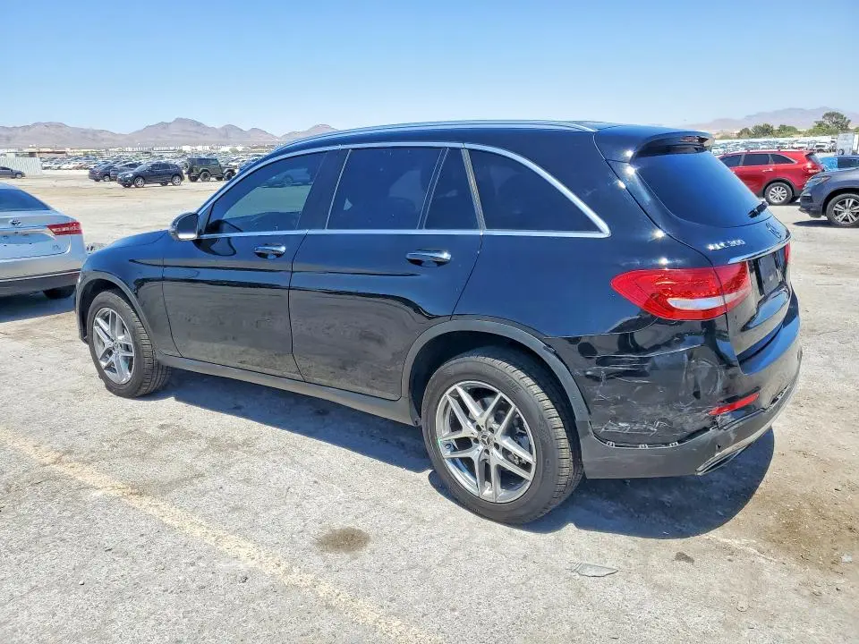 2018 MERCEDES-BENZ GLC 300  